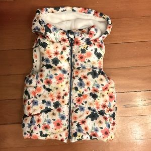 Floral Puffer Vest with Hood size 12-18 months